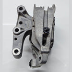Bild in die Galerieansicht laden, 9423376-2024 BMW X1 U11 B38N Engine Mount Right Side OEM