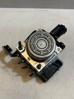 Bild in die Galerieansicht laden, BMW 3 SERIES F30 F31 F20 Abs Anti Lock Brake Module & Pump 6887510