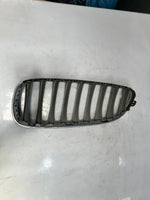 Load image into Gallery viewer, 2010-2015 BMW X1 X3 7 5 Series F01 F10 F11 F48 Bumper Grille 10627110 OEM