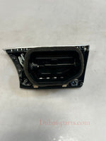 Load image into Gallery viewer, BMW 4' F30, F31, F80 Dashboard Air Vent Grille Right 9231995 OEM