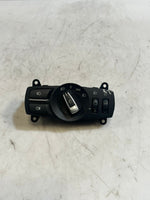 Bild in die Galerieansicht laden, BMW 5 Series F10 F11 Headlight Switch Control Unit 9192746 OEM
