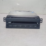 Bild in die Galerieansicht laden, 2007-2008 BMW X5 Cd Changer 9133085 X5 E70