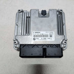 قم بتحميل الصورة إلى عارض الصور، BMW Engine Control Unit DDE 8589142 OEM Engine Control Unit ECU SET 2016 520 B47