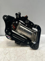قم بتحميل الصورة إلى عارض الصور، 2025 BMW i4 5 Series G30 G31 G32 GT Air Suspension Compressor 4430210011 OEM