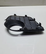 Bild in die Galerieansicht laden, 2009-2013 BMW X5 Front Bumper Fog Light Grille 8048022 E70 OEM