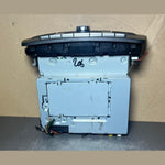 Bild in die Galerieansicht laden, Mercedes W204 Navigation Command Radio Audio Head Unit CD Player A204 9006409