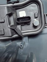 Load image into Gallery viewer, BMW Outer Tail Light 7296098 F32 F33 F36 F82 F83 and M4