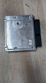 Bild in die Galerieansicht laden, BMW Engine Control Unit 7812500 5 Series E60 E61 520D with N47D20A ECU