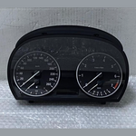 قم بتحميل الصورة إلى عارض الصور، OEM BMW E90 E91 E92 E93 E84 Speedometer Instrument Cluster (KM/H) 9283809