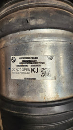 Load image into Gallery viewer, 2022 BMW i4 Air Suspension Shock Absorber 5A49DD4 i4 G26 M50 REAR RIGHT