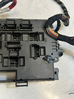 قم بتحميل الصورة إلى عارض الصور، BMW Z4 E89 Sdrive18i Power Distribution Fuse Box Front Plastic Metal 9154971 OEM