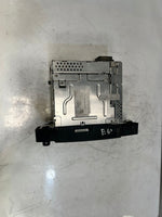 Load image into Gallery viewer, OEM BMW CD/MD Audio Deck Head Unit For 5 Series 525i Model E60 E61 9147871