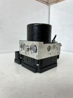Bild in die Galerieansicht laden, 2012-16 BMW 328i F30 F32 F33 Abs Anti-Lock Brake Pump Control Module 6862247 OEM