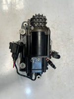قم بتحميل الصورة إلى عارض الصور، 2025 BMW i4 5 Series G30 G31 G32 GT Air Suspension Compressor 4430210011 OEM