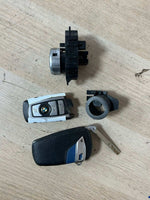 Bild in die Galerieansicht laden, 2009-2012 BMW 750i F02 N63 4.4 V8 Engine Control Module 7604075 ECU SET