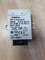 Bild in die Galerieansicht laden, BMW Immobilizer Relay Control Unit 8380137 E39 E38 5 7 Series EWS3