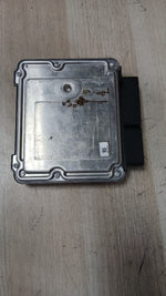 Bild in die Galerieansicht laden, BMW Engine Control Unit 8470176 F30 F31 F35 and 1 Series F20 F21 2015-17 B47 ECU