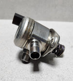 Bild in die Galerieansicht laden, 2022-2024 Mercedes-Benz SL63 AMG High Pressure Fuel Pump A1770700501