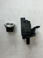 Load image into Gallery viewer, BMW E90 N47 Engine Control Unit ECU COMPLETE SET DDE + CAS3 AG + 1KEY 8518167