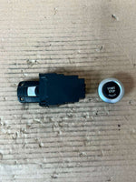Load image into Gallery viewer, 2011 BMW X1 E84 N20 20IX Engine Control Unit ECU SET DME+CAS3+1KEY 7629006