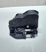 Load image into Gallery viewer, BMW Door Lock Actuator Front Right 7229462 1 Series F20 3 Series 5 Series E60