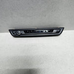 Bild in die Galerieansicht laden, BMW Audio Radio Control Switch 5A47C51 F40 F44 228i