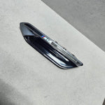 Load image into Gallery viewer, 2012-2018 BMW M6 Front Fender Side Marker Light 8050519 M6 F06 F12 F13