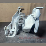 Load image into Gallery viewer, 2015-2020 MERCEDES-BENZ C-CLASS W205 DRIVER/PASSENGER LEFT/RIGHT HOOD HINGE BRACKET WHITE SET