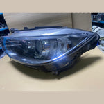 Bild in die Galerieansicht laden, GENUINE BMW 3 SERIES F34 GT PASSENGER SIDE HEADLIGHT 7285689