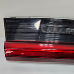 Bild in die Galerieansicht laden, 2019 BMW 3 Series G20, M3 G80, 330i, Rear Left Side Light Trunk Lid 7420455