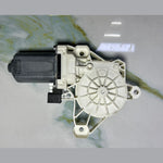 Bild in die Galerieansicht laden, 13-18 Mercedes-Benz W246 CLA Window Motor Front Right Side A000 9061607 OEM