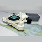 Bild in die Galerieansicht laden, 13-18 Mercedes-Benz W246 CLA Window Motor Front Right Side A000 9061607 OEM
