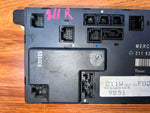 Load image into Gallery viewer, 2003-2006 Mercedes-Benz E320 Front Right Door Control Module A2118201685 W211 E-Class OEM