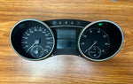 Bild in die Galerieansicht laden, Mercedes-Benz ML-Class Speedometer Instrument Cluster A1645403947 W164 ML GL OEM
