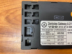 Load image into Gallery viewer, Mercedes-Benz Central Gateway Control Unit Module A2115403145 E-Class W211 W203 OEM