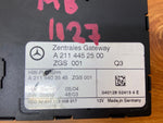 Load image into Gallery viewer, Mercedes-Benz Central Gateway Control Unit Module A2114452500 E-Class W211 OEM