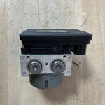 قم بتحميل الصورة إلى عارض الصور، 2015–2019 BMW 328i M4 F30 ABS Anti-Lock Brake Pump Module (6871110) – OEM