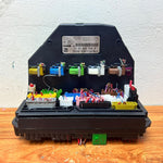 قم بتحميل الصورة إلى عارض الصور، Mercedes-Benz W212 W204 Front SAM Module Relay Fuse Box A2045455501 OEM