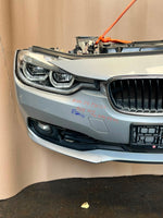 قم بتحميل الصورة إلى عارض الصور، BMW F30 2015-2017 318i LCI B38 3-CYLINDER FACELIFT COMPLETE NOSE CUT FRONT BUMPER LED HEADLIGHTS GRILLE OEM USED