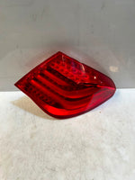 قم بتحميل الصورة إلى عارض الصور، BMW 7 Series F01 F02 F03 F04 Right Rear LED Tail Light 7182198 OEM 2008-2015