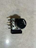 Bild in die Galerieansicht laden, BMW 328i F30 F32 F33 ABS Brake Pump Control Module 6862247 OEM 2012-2016