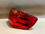 Bild in die Galerieansicht laden, 2015 BMW 320i GT F34 Rear Right Tail Light 2575336 7286038 OEM