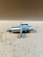 Load image into Gallery viewer, 2012 BMW 5 Series GT F07 Brake Master Cylinder Used Genuine OEM