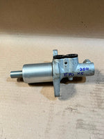 Load image into Gallery viewer, 2011 BMW X5 E70 Brake Master Cylinder Used Genuine OEM