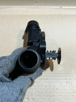 Bild in die Galerieansicht laden, BMW M54B30 3.0L Engine Thermostat Housing Assembly Used Genuine OEM