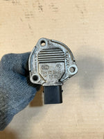 Load image into Gallery viewer, BMW E38 E39 E46 E53 E60 E61 E81 E82 E87 Oil Level Sensor 7508003 OEM