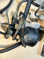 Bild in die Galerieansicht laden, BMW 5 Series E34 530i 540i Brake Master Cylinder Used Genuine OEM
