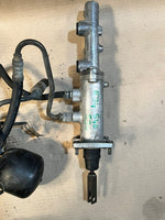 Bild in die Galerieansicht laden, BMW 5 Series E34 530i 540i Brake Master Cylinder Used Genuine OEM