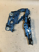 قم بتحميل الصورة إلى عارض الصور، 2017-2023 BMW 5 Series G30 G31 7 Series G11 G12 Front Left Hood Bonnet Hinge 7347407 OEM