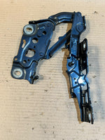 قم بتحميل الصورة إلى عارض الصور، 2017-2023 BMW 5 Series G30 G31 7 Series G11 G12 Front Left Hood Bonnet Hinge 7347407 OEM